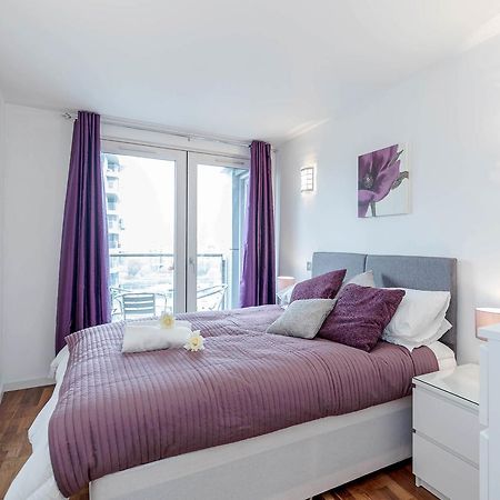 Excel Apartment For Business Travellers Londra Exterior foto