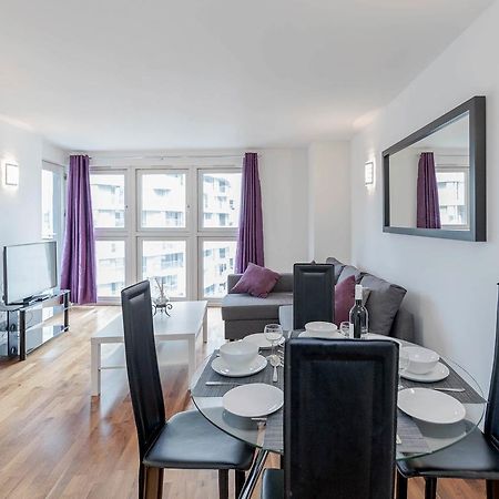 Excel Apartment For Business Travellers Londra Exterior foto